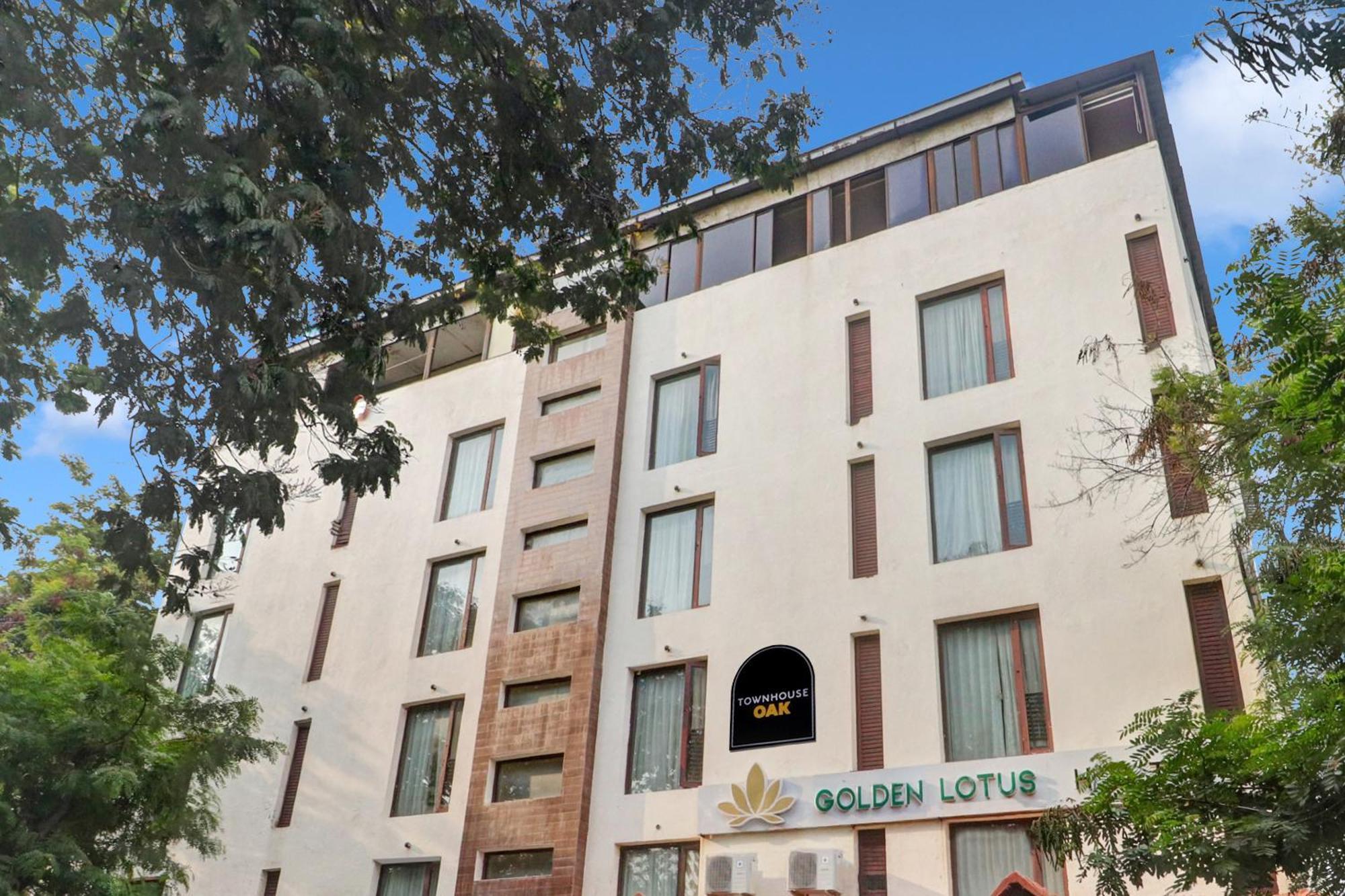 Hotel O Oak Whiteridge Near L.v Prasad & Basava Tharakam Hospital Banjara Hills Hyderabad
