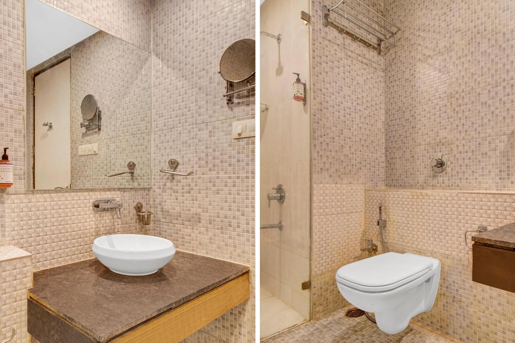 O Oak Whiteridge Near L.v Prasad & Basava Tharakam Hospital Banjara Hills Hotel Hyderabad