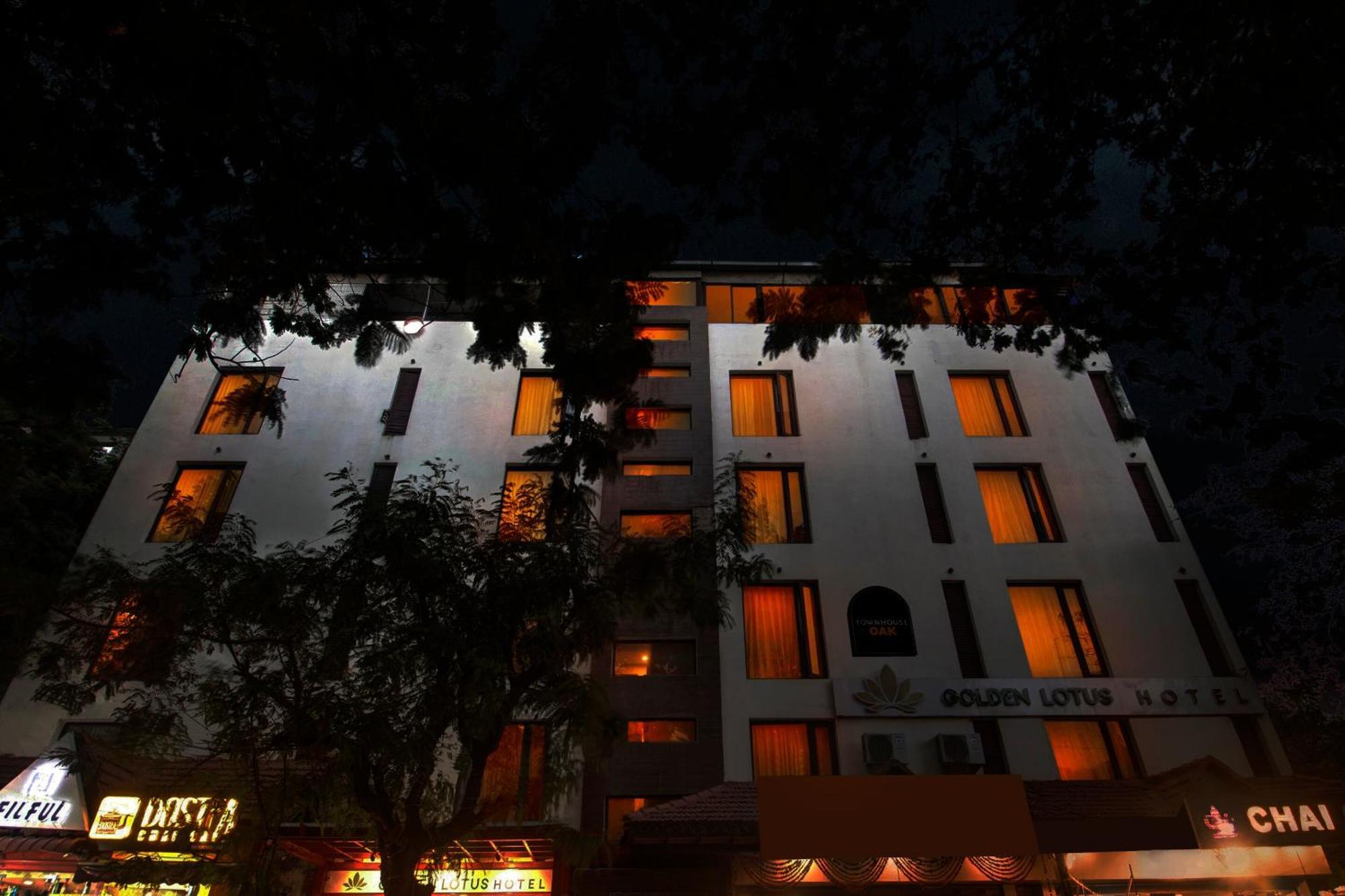 O Oak Whiteridge Near L.v Prasad & Basava Tharakam Hospital Banjara Hills Hotel